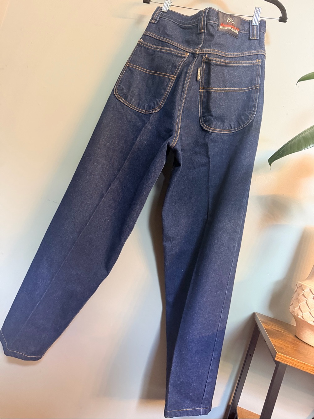 Akademiks Women’s Dark Blue Relaxed Denim Jeans with Contrast Stitching